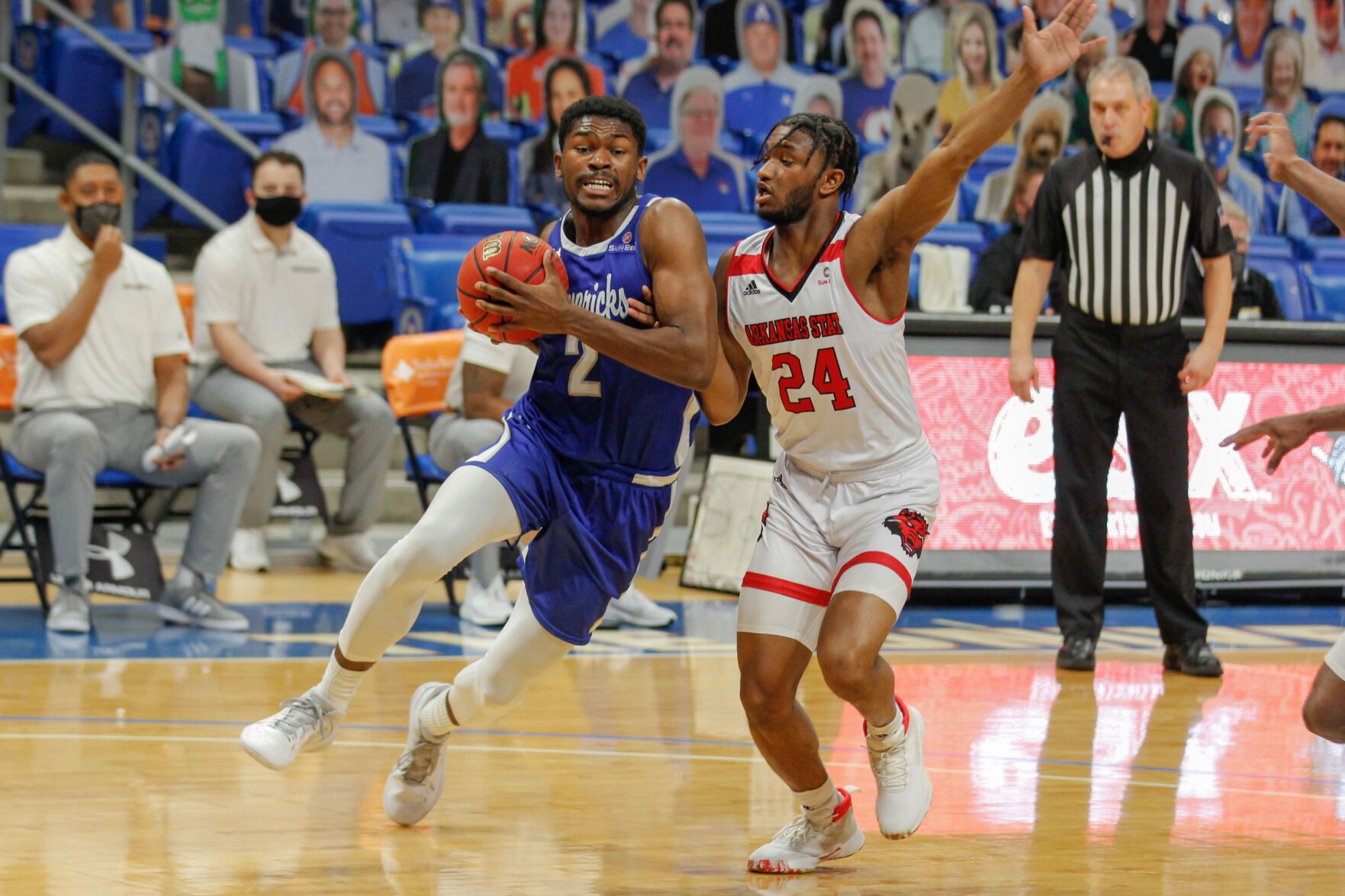 Photos: Men's basketball team sweeps two-game series against Arkansas State University